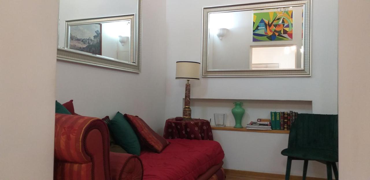 Cozy Navona Apartment Рим Екстер'єр фото